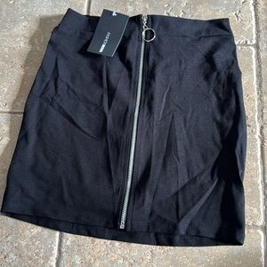 Tags still on- black pencil skirt with zipper